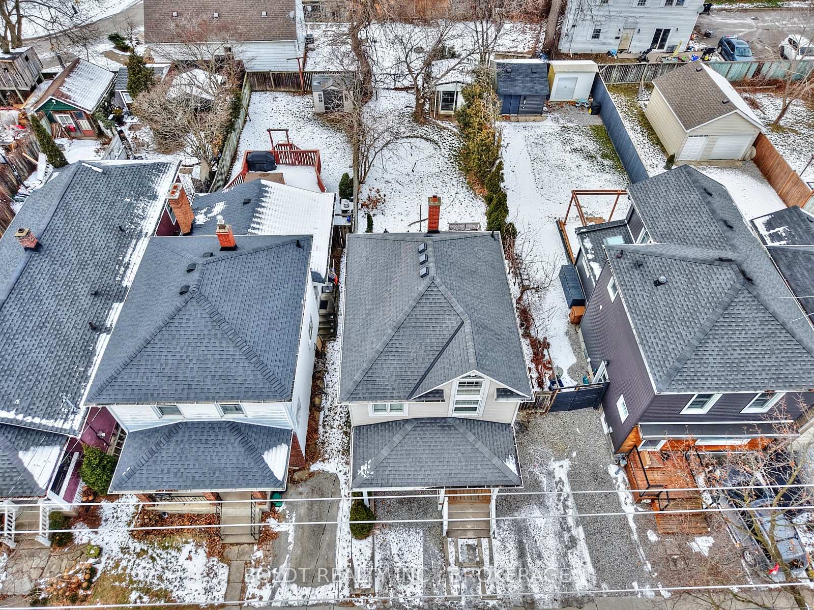 Photo 35 of 139 Pleasant Avenue, St. Catharines, Downtown — HOMEH