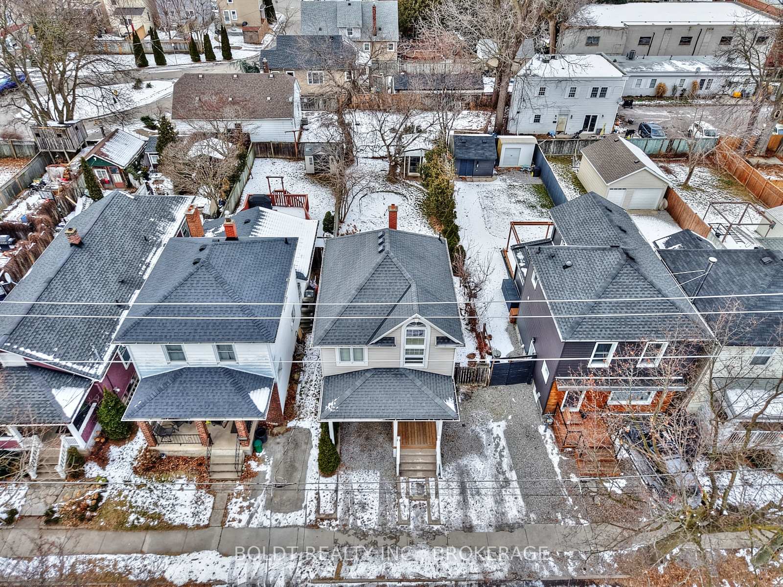 Photo 37 of 139 Pleasant Avenue, St. Catharines, Downtown — HOMEH
