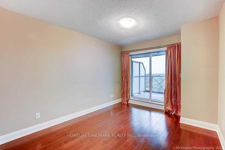 Photo 11 of Unit 2003, 1 Uptown Drive, Markham, Unionville — HOMEH