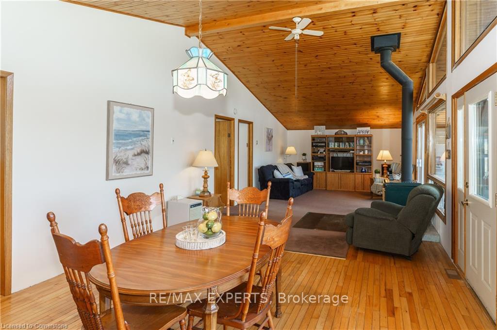 Photo 8 of 86 Stoney Road, McKellar — HOMEH
