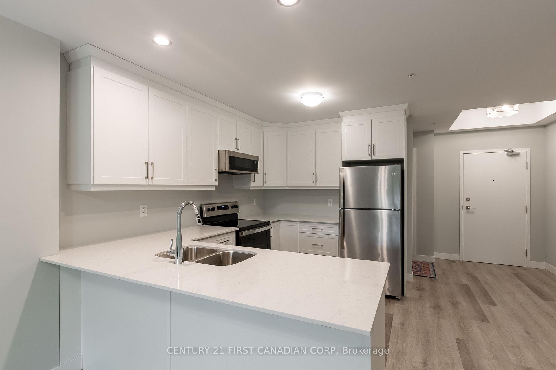 Photo 7 of Unit 107, 100 The Promenade, Central Elgin, Rural Central Elgin — HOMEH