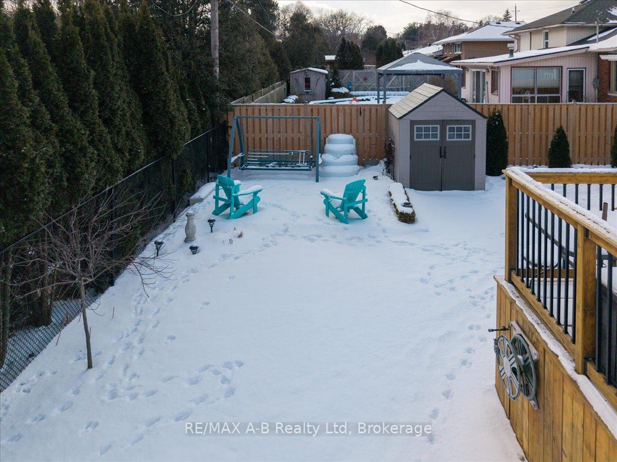 Photo 28 of 684 Hiawatha Boulevard, Hamilton, Ancaster — HOMEH