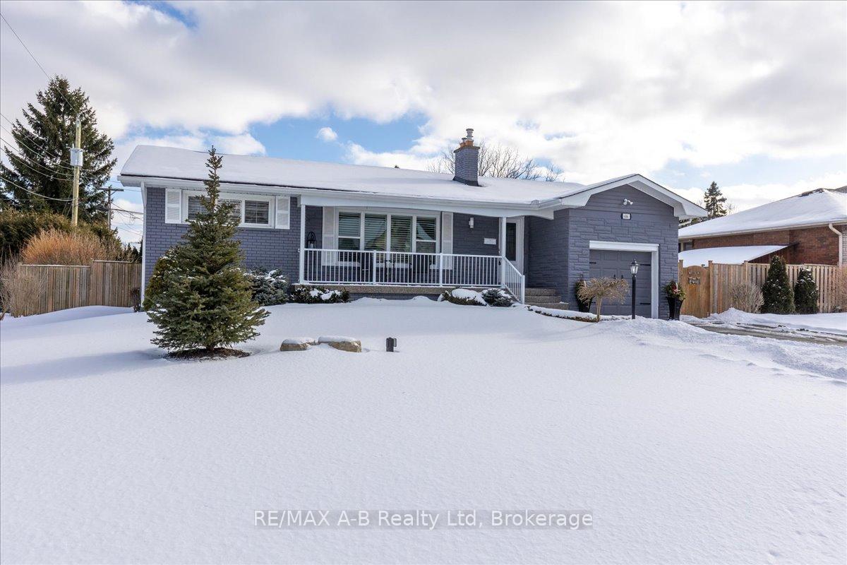 Photo 37 of 684 Hiawatha Boulevard, Hamilton, Ancaster — HOMEH