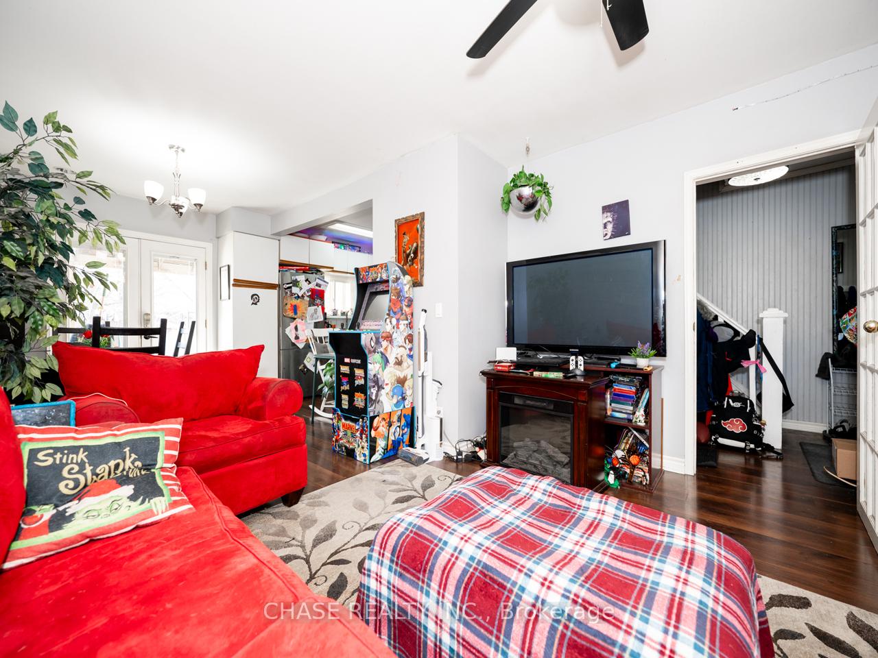 Photo 5 of 58 Britannia Avenue, Hamilton, Crown Point — HOMEH
