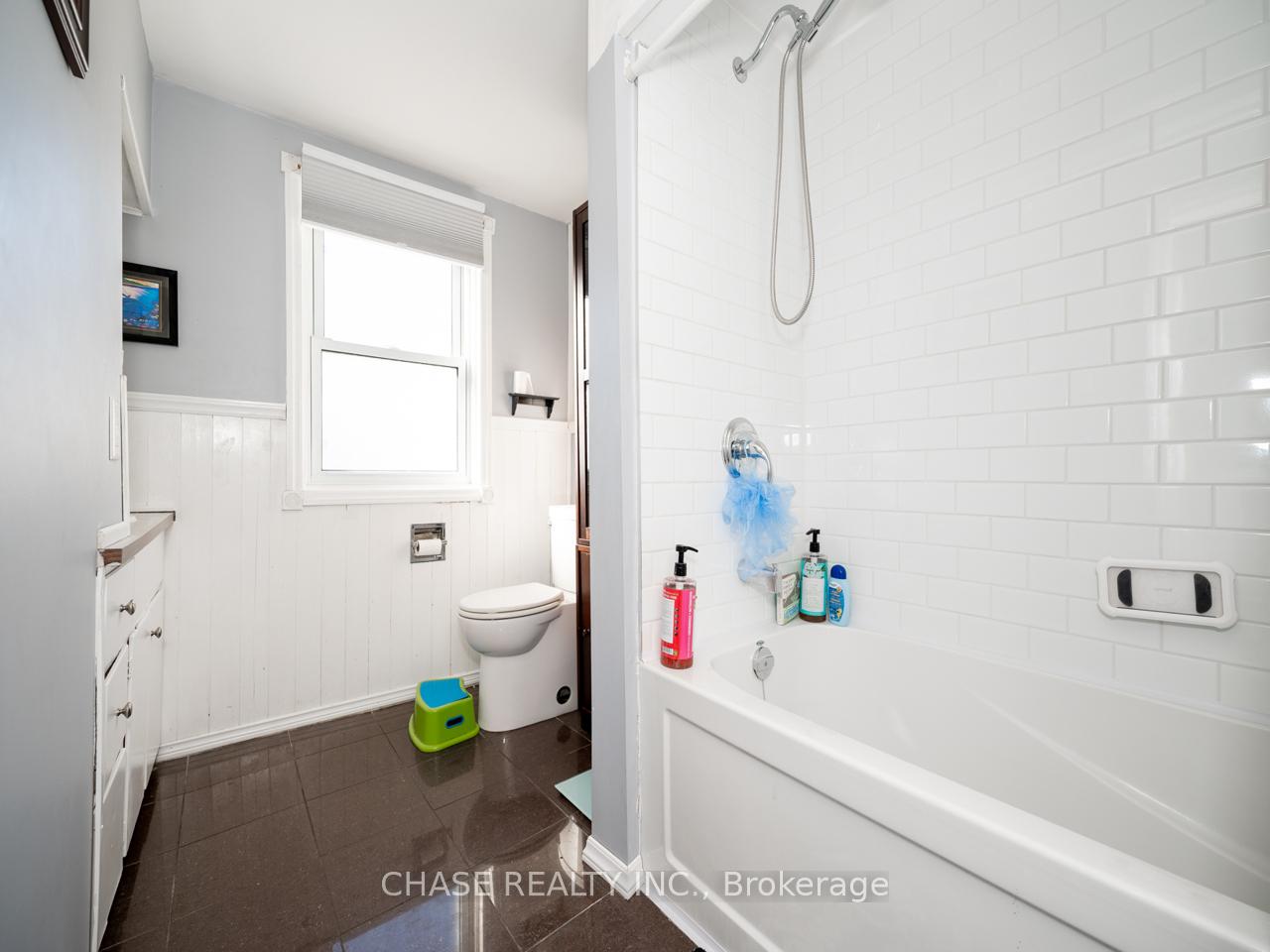 Photo 15 of 58 Britannia Avenue, Hamilton, Crown Point — HOMEH