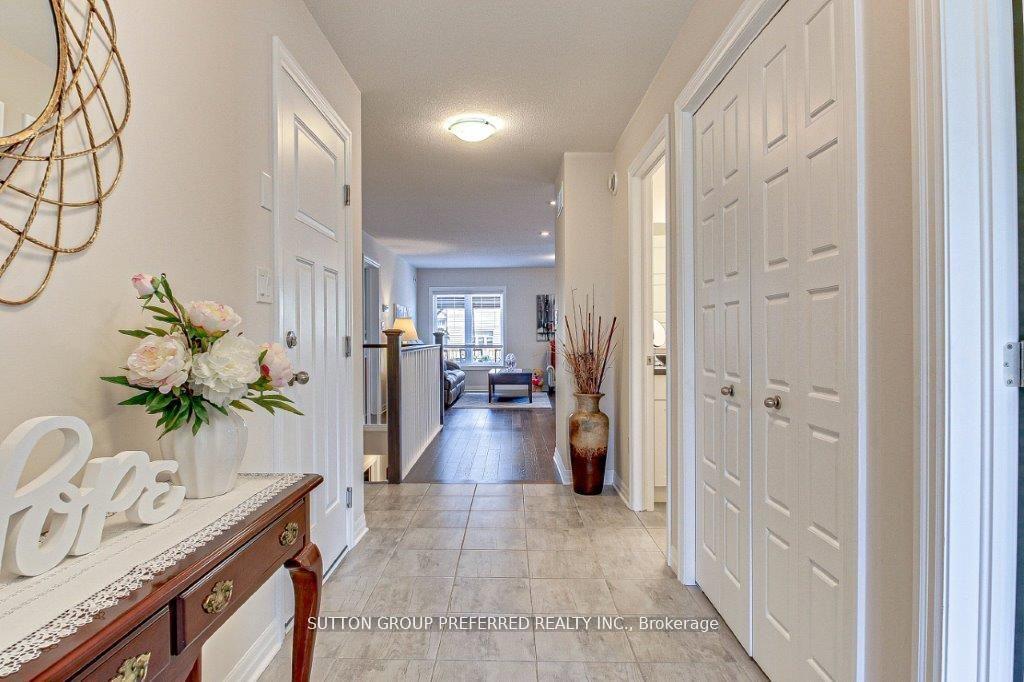 Photo 4 of 3 Auburn Drive, St. Thomas — HOMEH