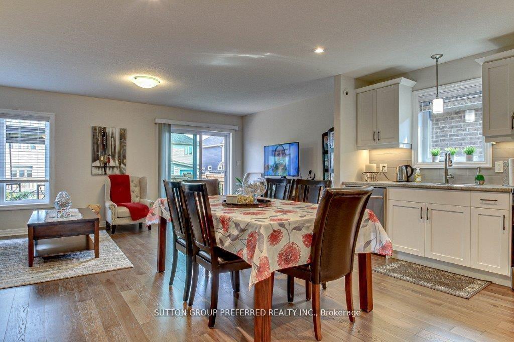 Photo 7 of 3 Auburn Drive, St. Thomas — HOMEH
