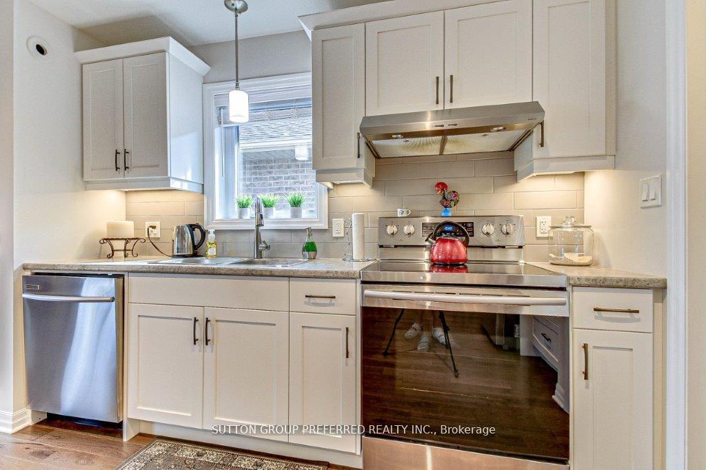 Photo 12 of 3 Auburn Drive, St. Thomas — HOMEH
