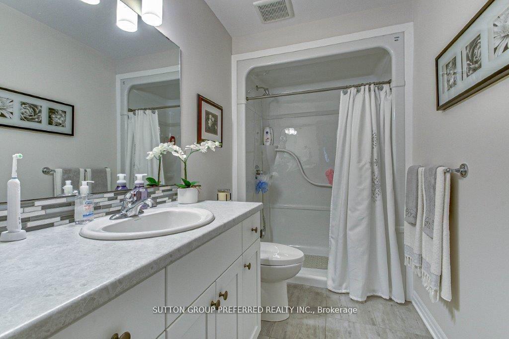Photo 16 of 3 Auburn Drive, St. Thomas — HOMEH