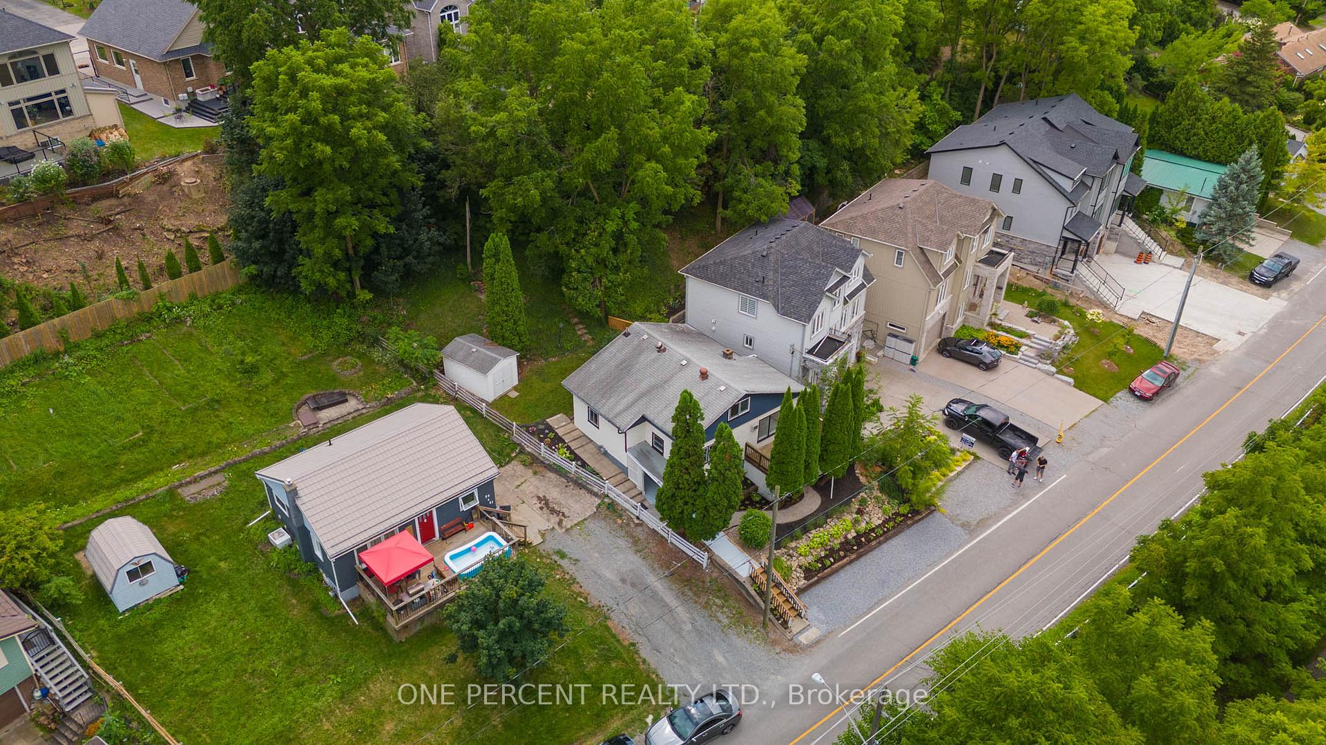 Photo 5 of 63 Bradley Street, St. Catharines, Burleigh Hill — HOMEH