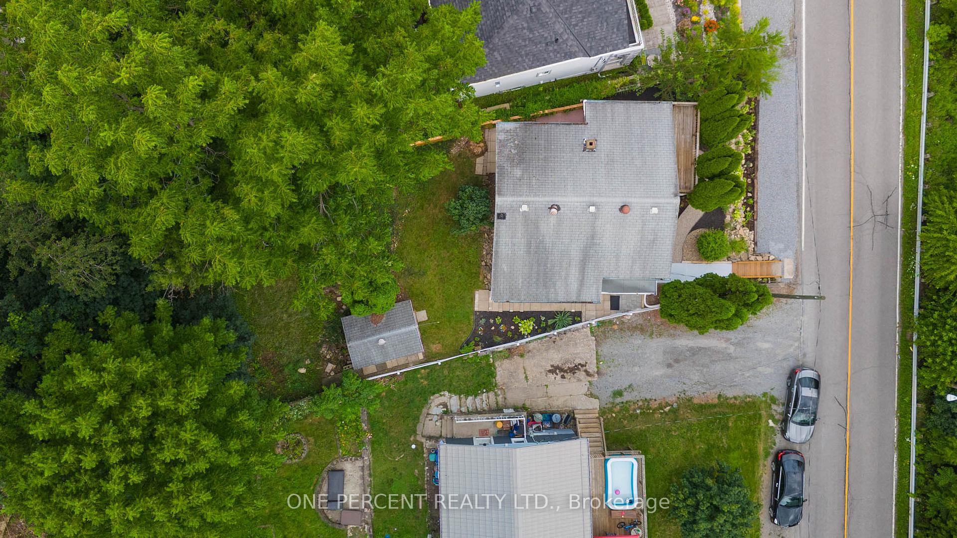 Photo 7 of 63 Bradley Street, St. Catharines, Burleigh Hill — HOMEH