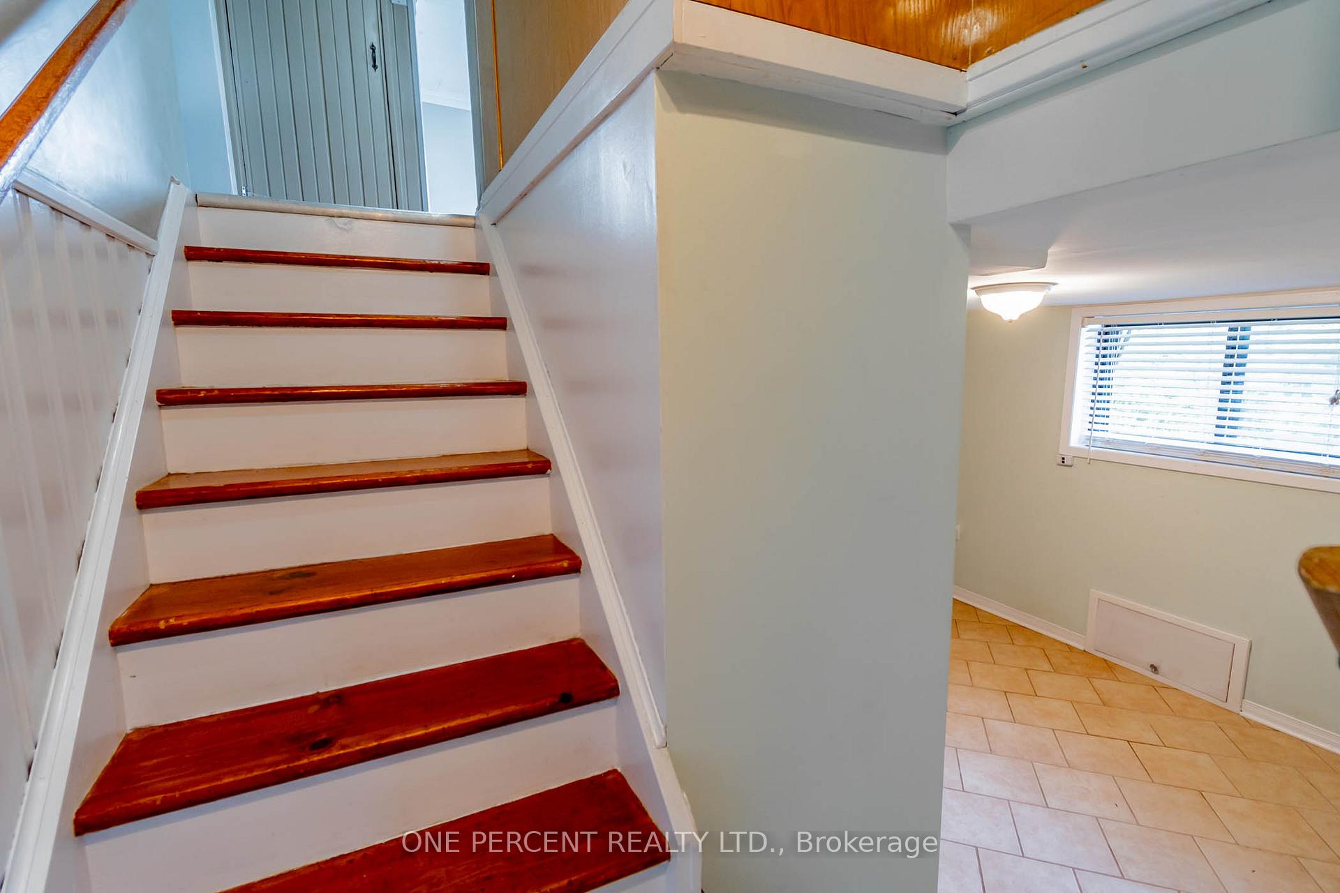 Photo 8 of 63 Bradley Street, St. Catharines, Burleigh Hill — HOMEH