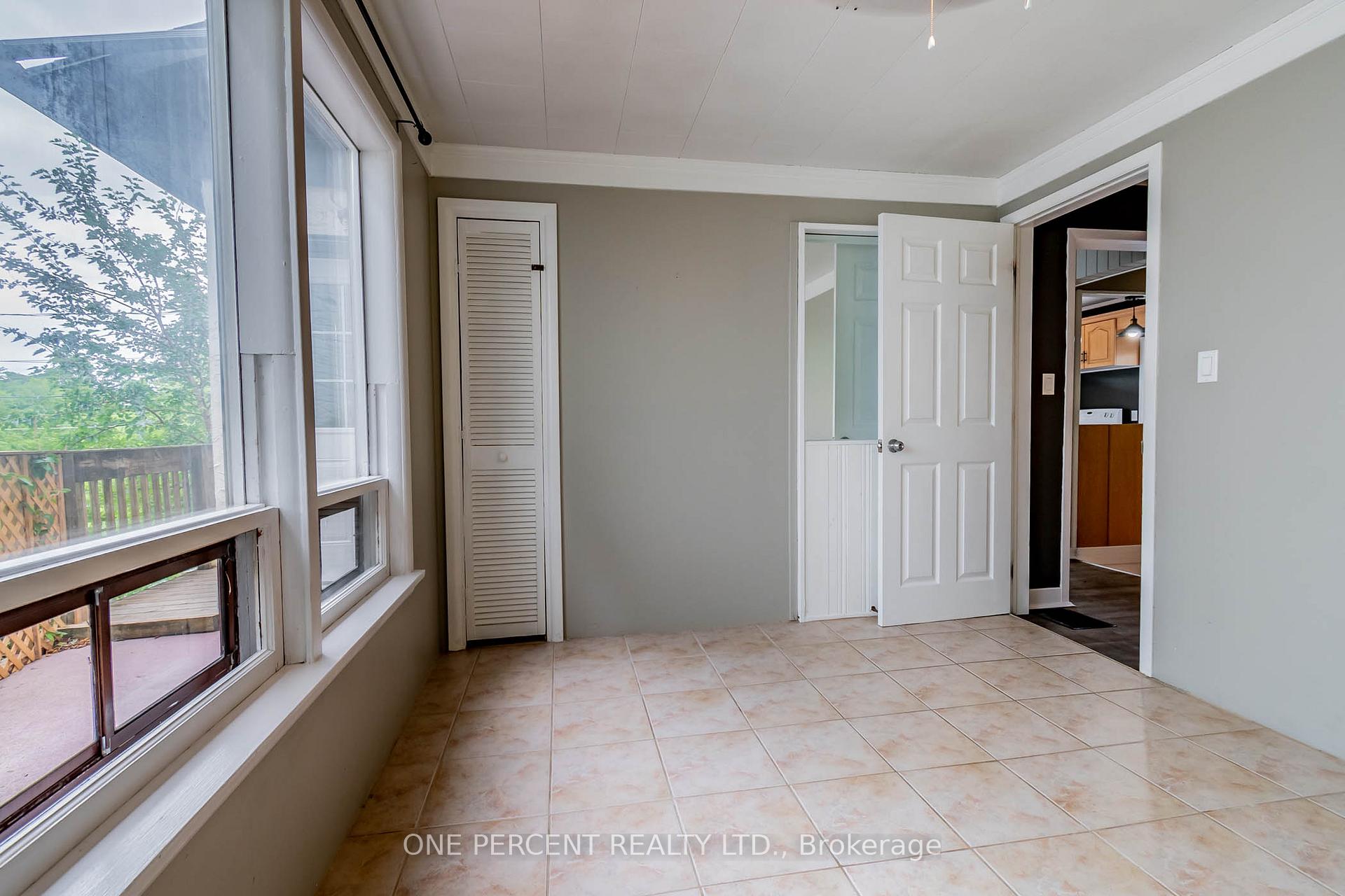 Photo 11 of 63 Bradley Street, St. Catharines, Burleigh Hill — HOMEH