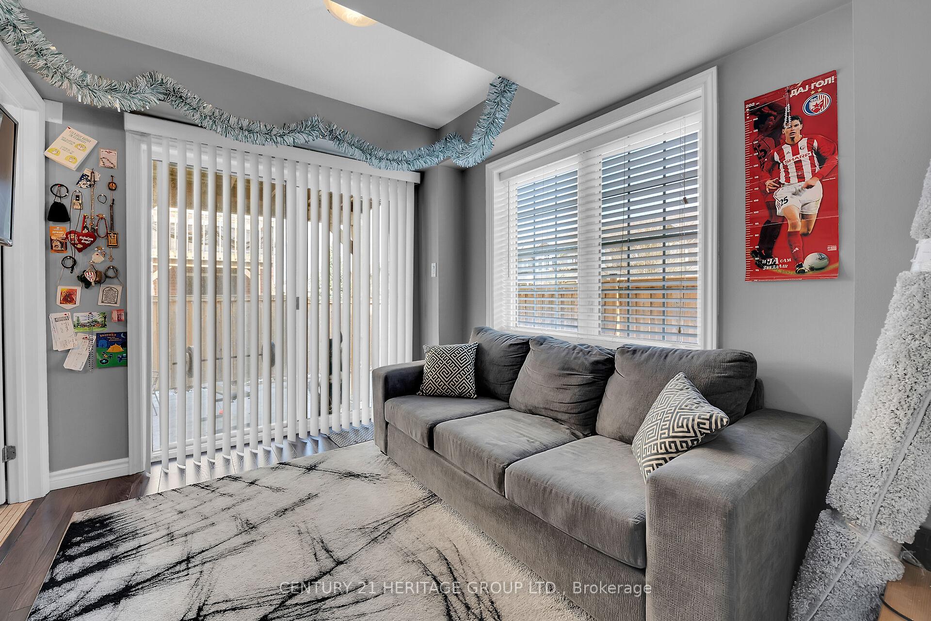 Photo 9 of 2 England Terrace, Hamilton, Stoney Creek Mountain — HOMEH