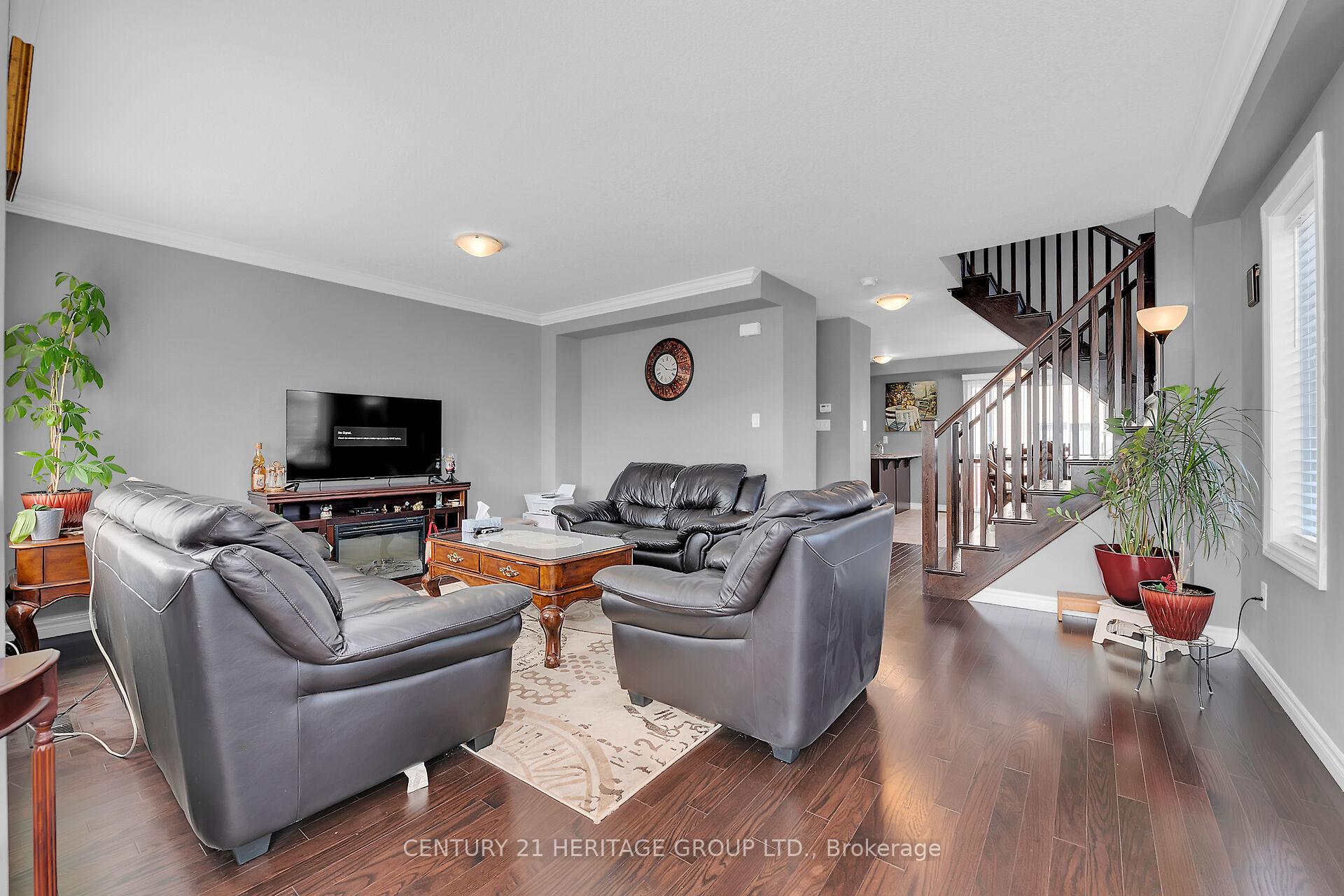 Photo 25 of 2 England Terrace, Hamilton, Stoney Creek Mountain — HOMEH