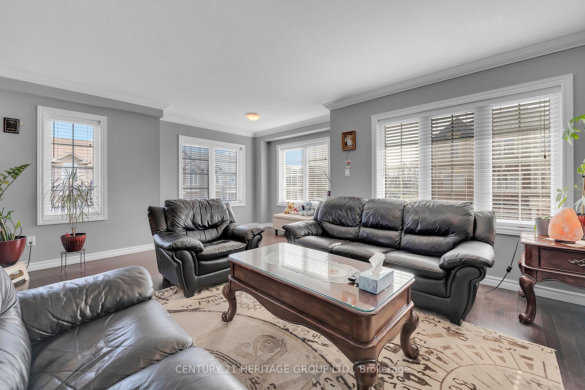Photo 26 of 2 England Terrace, Hamilton, Stoney Creek Mountain — HOMEH
