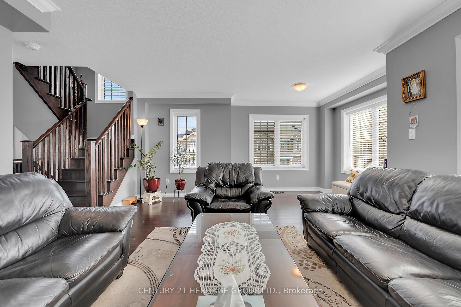 Photo 27 of 2 England Terrace, Hamilton, Stoney Creek Mountain — HOMEH
