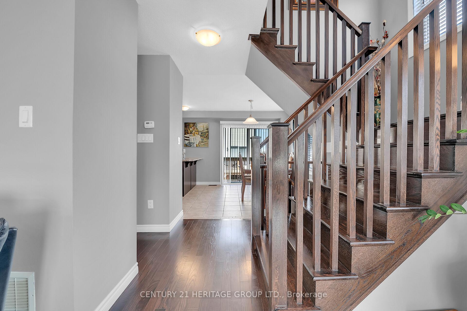 Photo 29 of 2 England Terrace, Hamilton, Stoney Creek Mountain — HOMEH