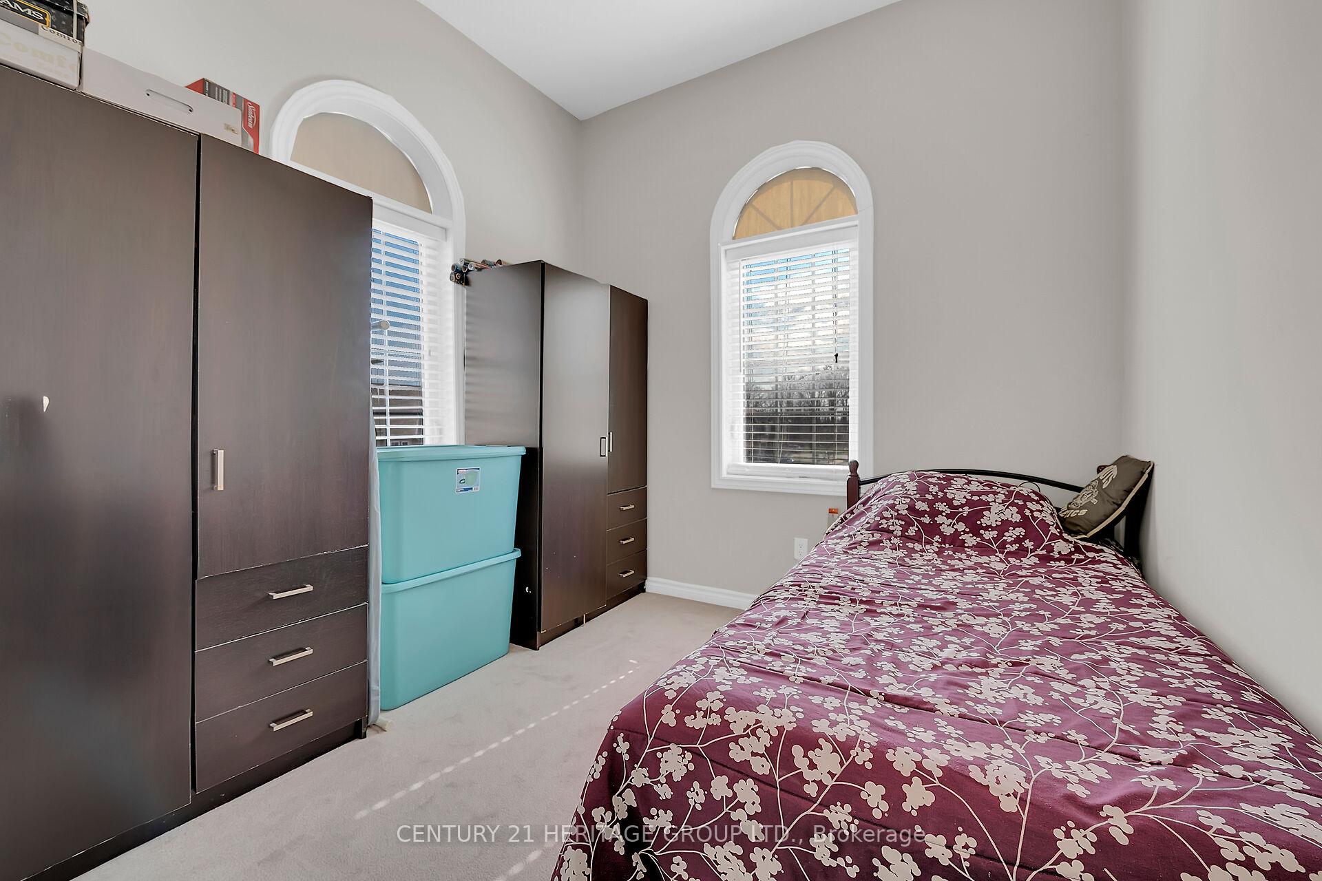 Photo 39 of 2 England Terrace, Hamilton, Stoney Creek Mountain — HOMEH