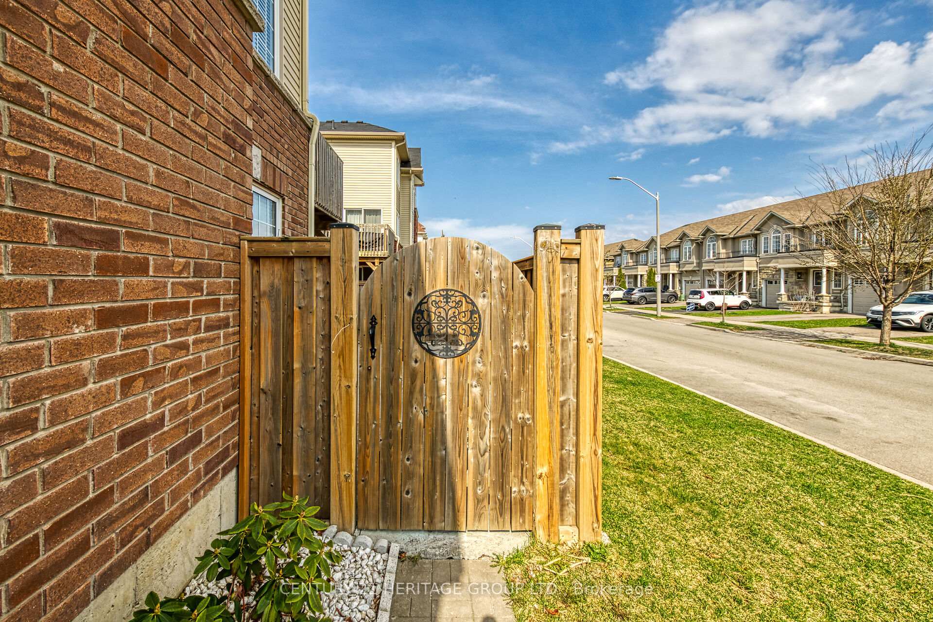 Photo 44 of 2 England Terrace, Hamilton, Stoney Creek Mountain — HOMEH