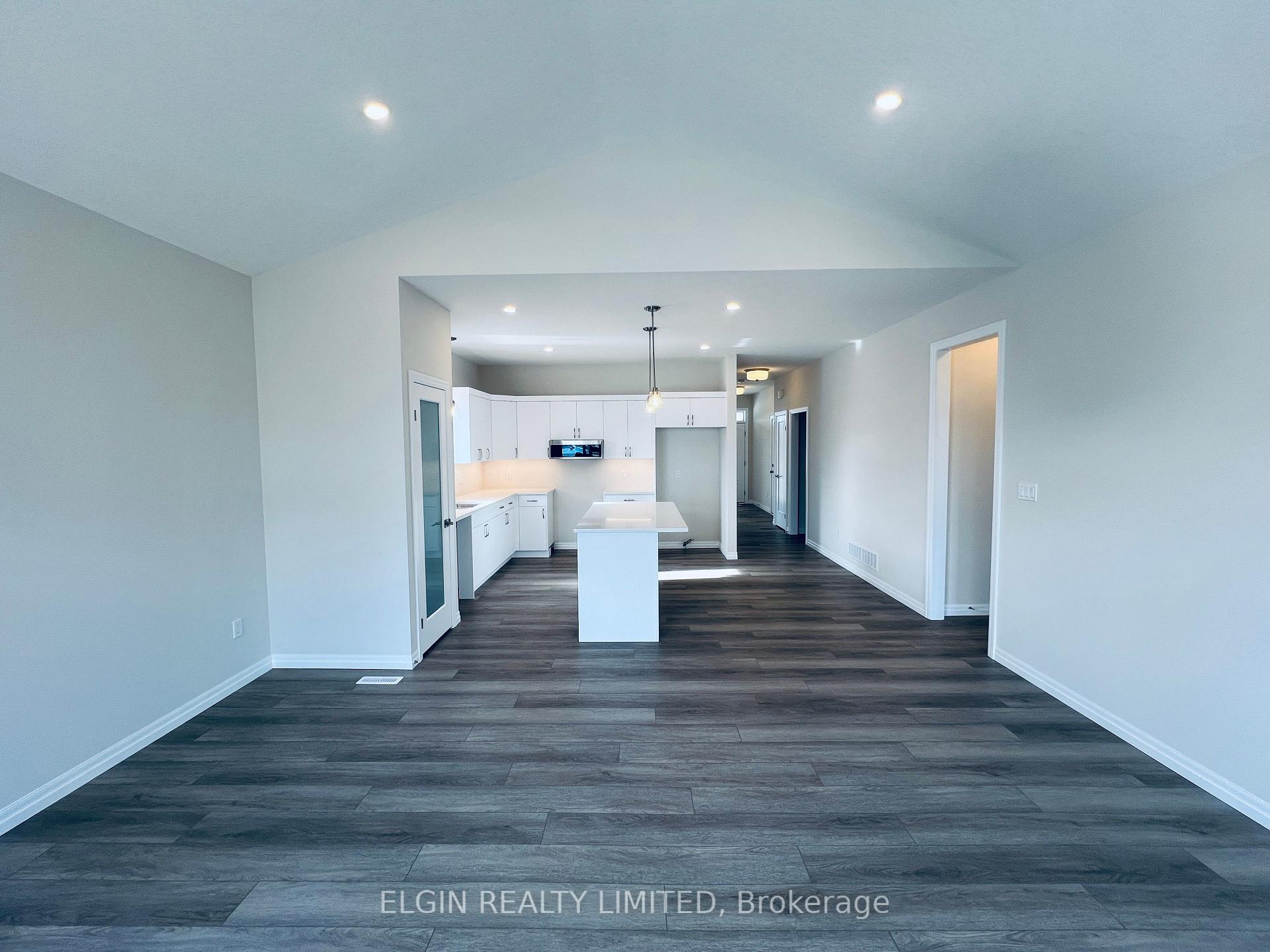 Photo 15 of 56 Dunning Way, St. Thomas — HOMEH