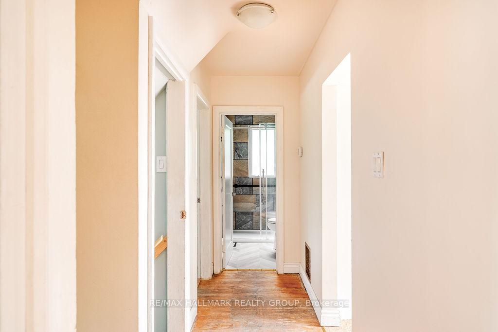 Photo 8 of 2042 Honeywell Avenue, Ottawa, Carlingwood — HOMEH