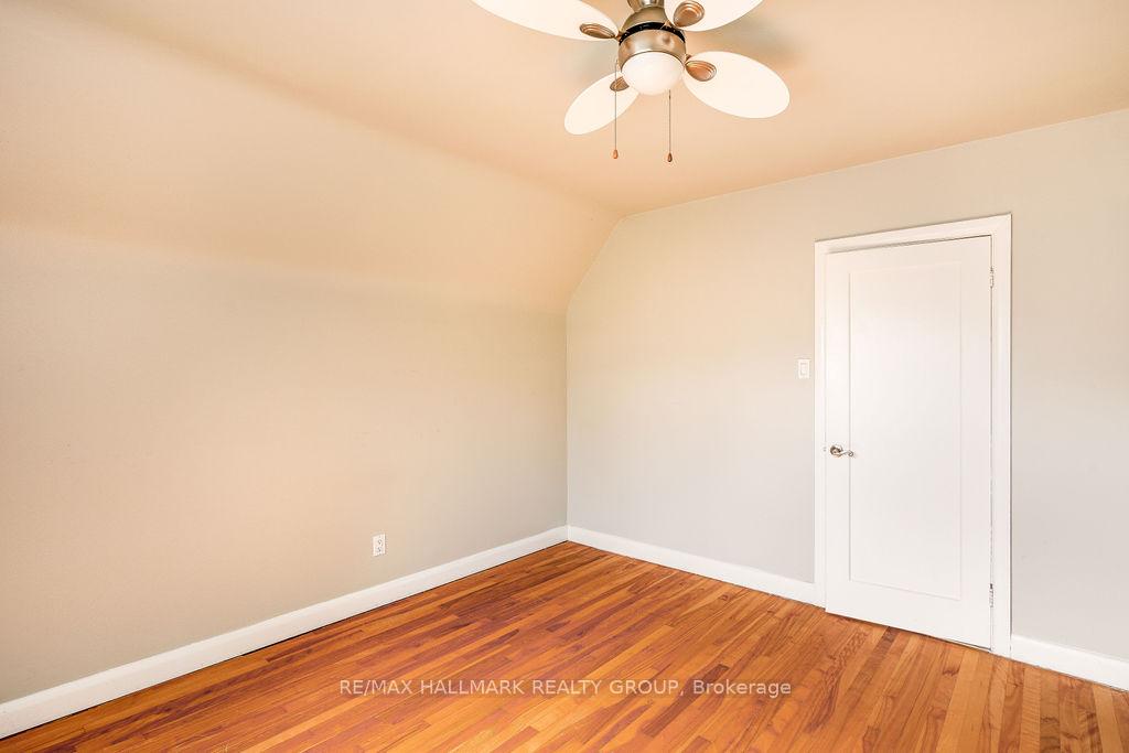Photo 18 of 2042 Honeywell Avenue, Ottawa, Carlingwood — HOMEH