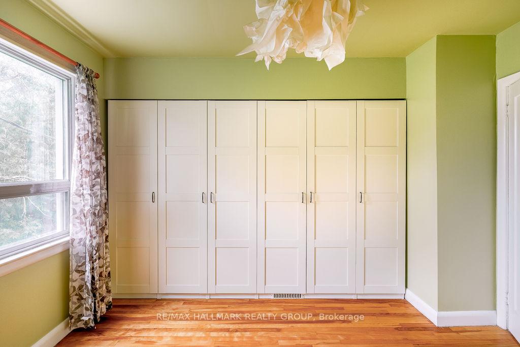 Photo 23 of 2042 Honeywell Avenue, Ottawa, Carlingwood — HOMEH