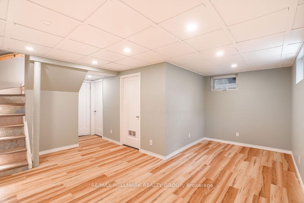 Photo 26 of 2042 Honeywell Avenue, Ottawa, Carlingwood — HOMEH