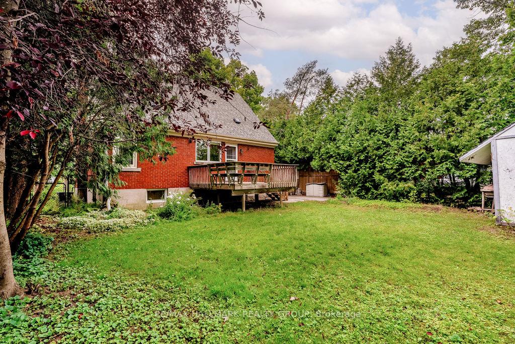 Photo 37 of 2042 Honeywell Avenue, Ottawa, Carlingwood — HOMEH