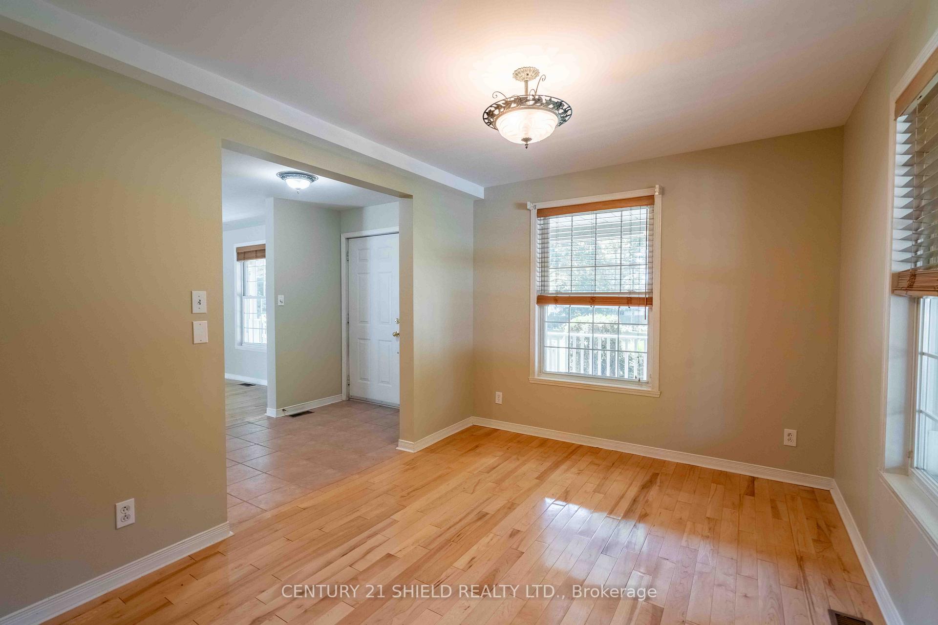 Photo 14 of 315 Eleventh Street E, Cornwall — HOMEH