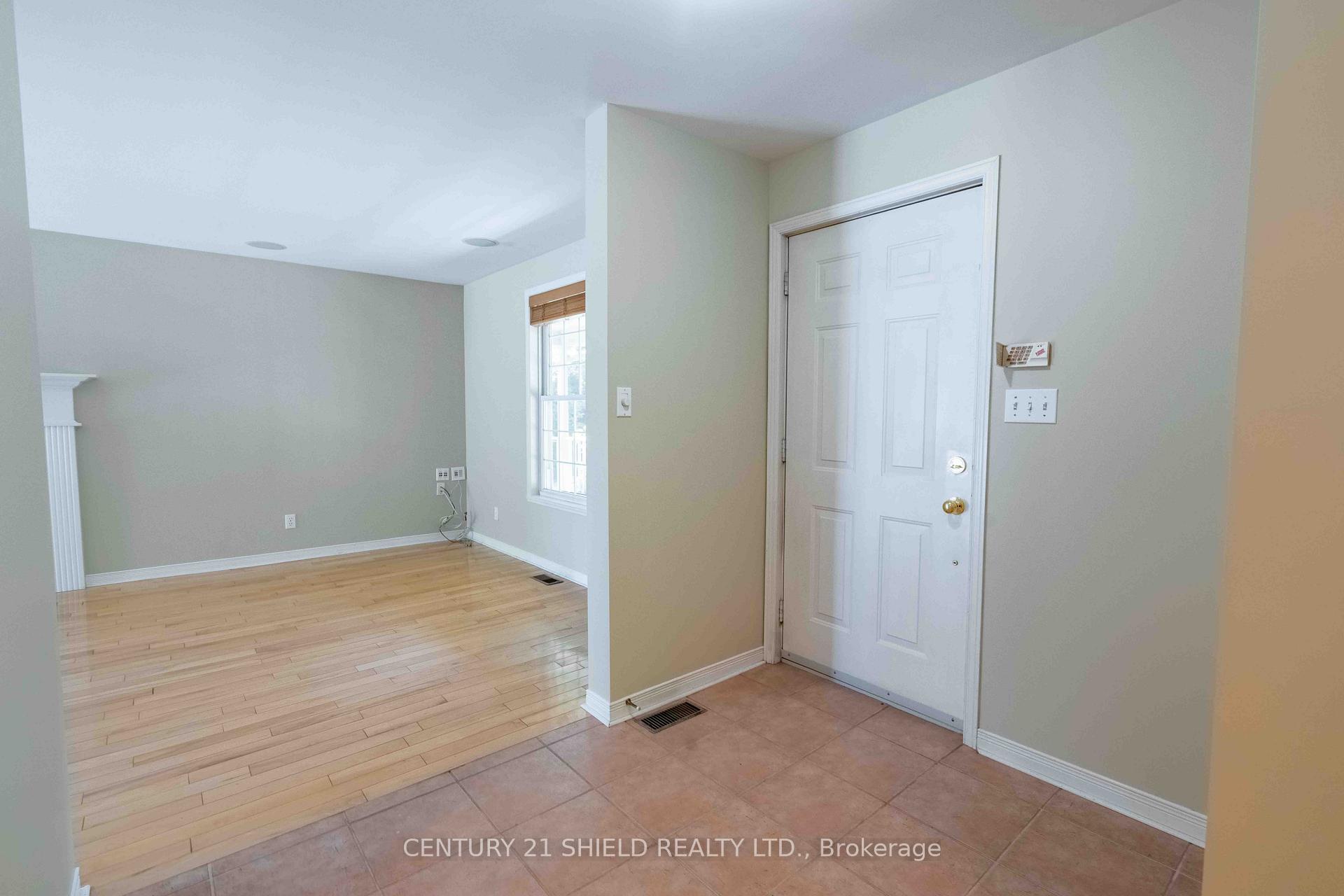 Photo 9 of 315 Eleventh Street E, Cornwall — HOMEH
