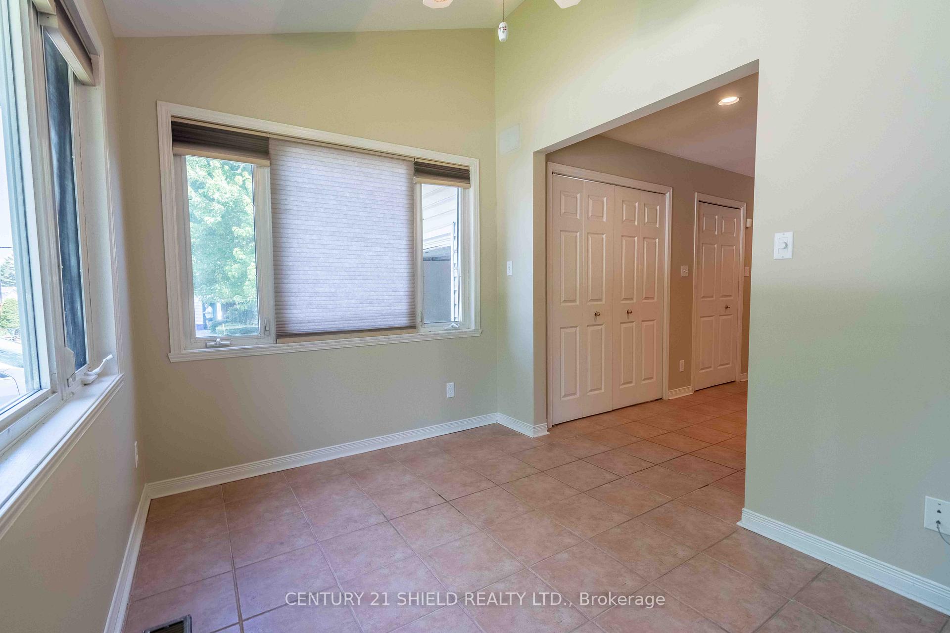 Photo 16 of 315 Eleventh Street E, Cornwall — HOMEH