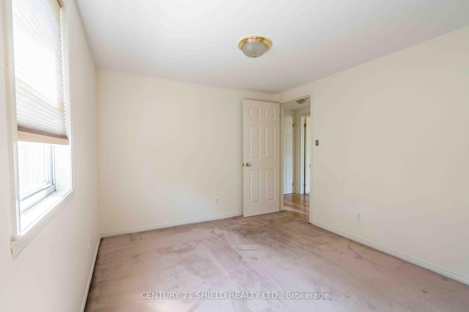 Photo 19 of 315 Eleventh Street E, Cornwall — HOMEH