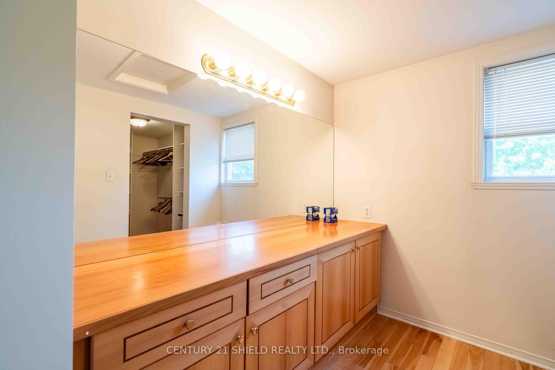 Photo 25 of 315 Eleventh Street E, Cornwall — HOMEH