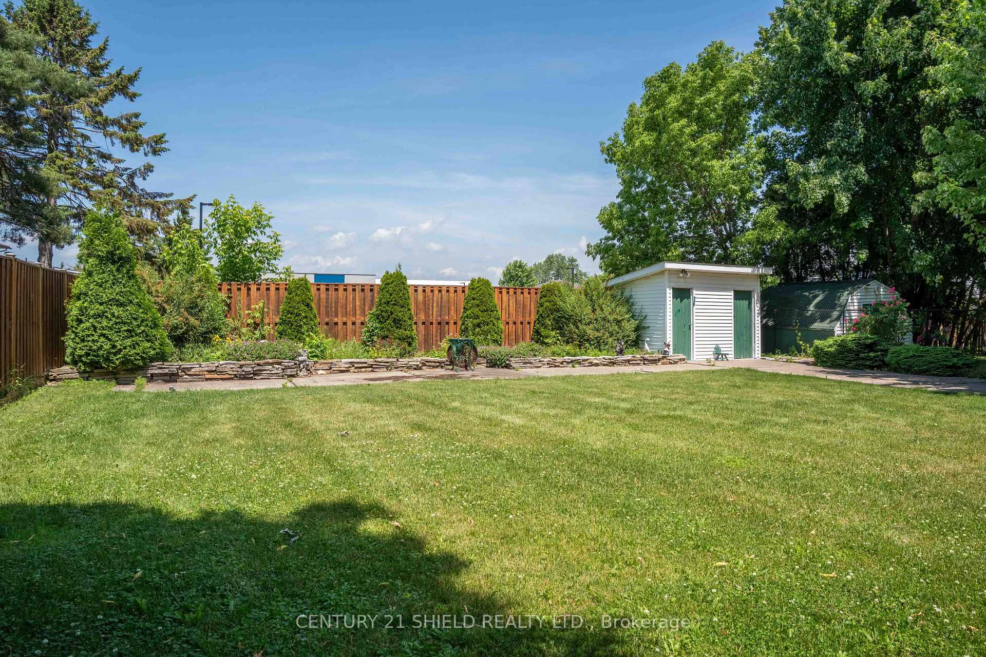 Photo 33 of 315 Eleventh Street E, Cornwall — HOMEH