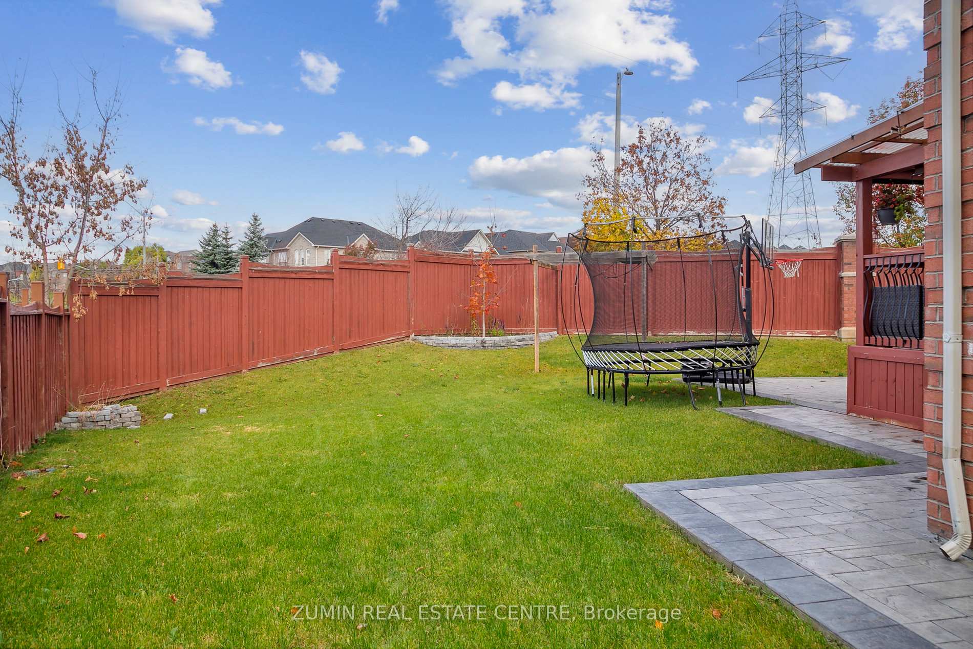 Photo 36 of 12 Tatra Crescent, Brampton, Bram West — HOMEH