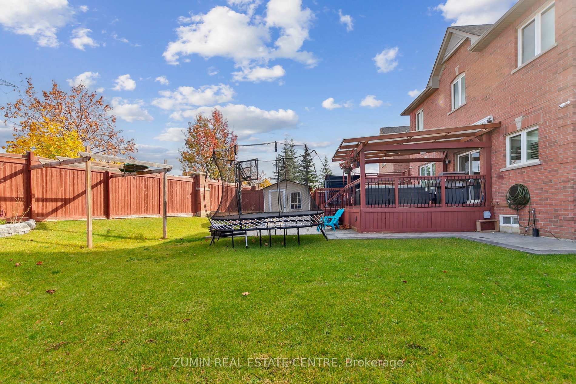 Photo 37 of 12 Tatra Crescent, Brampton, Bram West — HOMEH