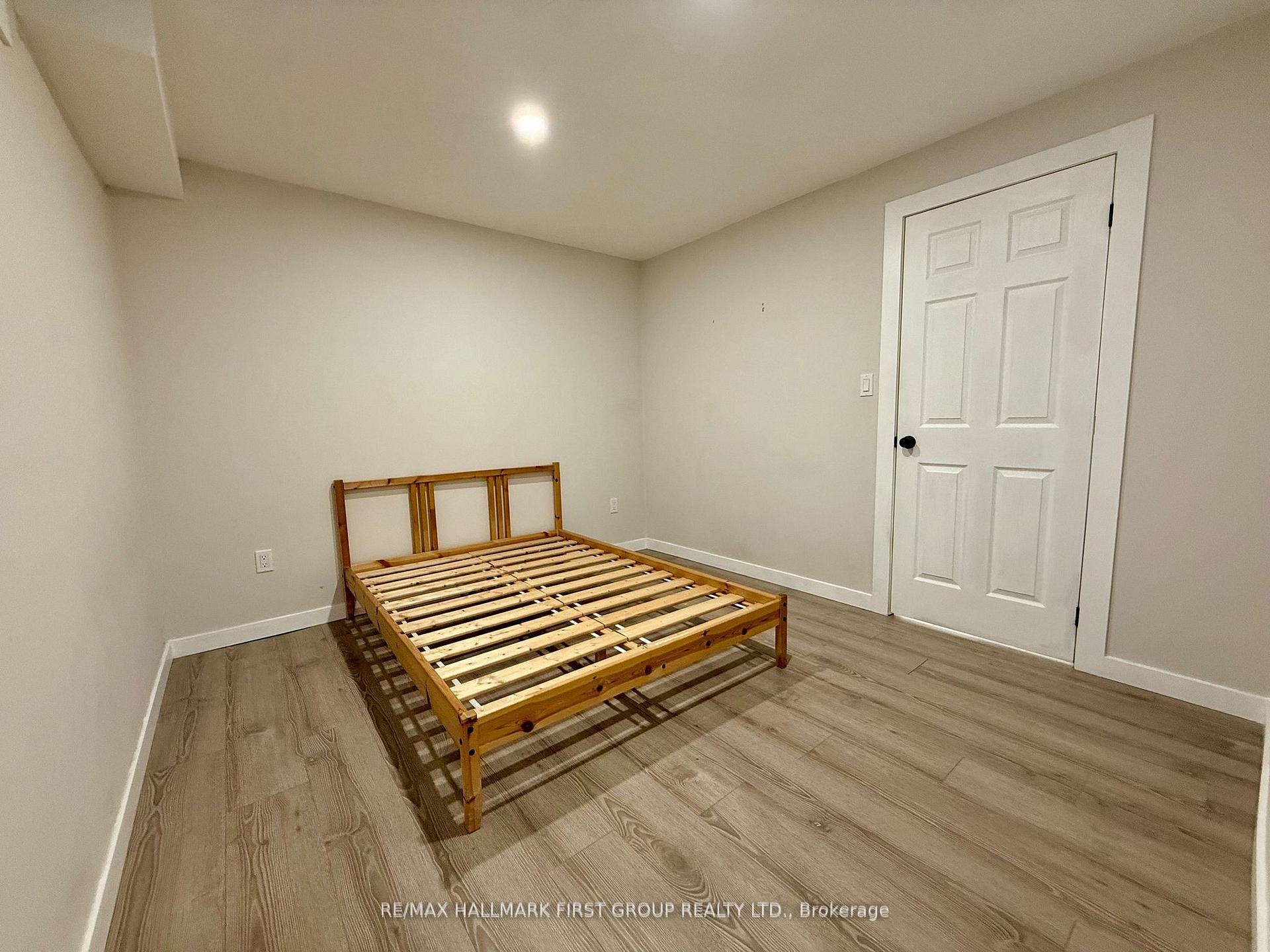 Photo 13 of 12 Crombie Street, Clarington, Bowmanville — HOMEH