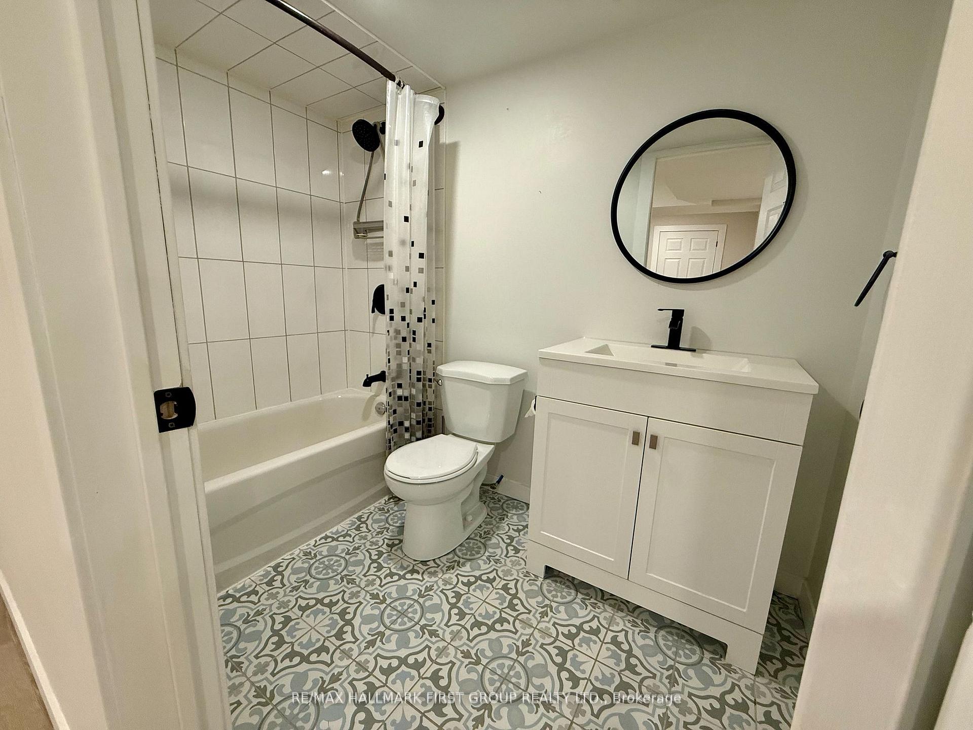 Photo 17 of 12 Crombie Street, Clarington, Bowmanville — HOMEH