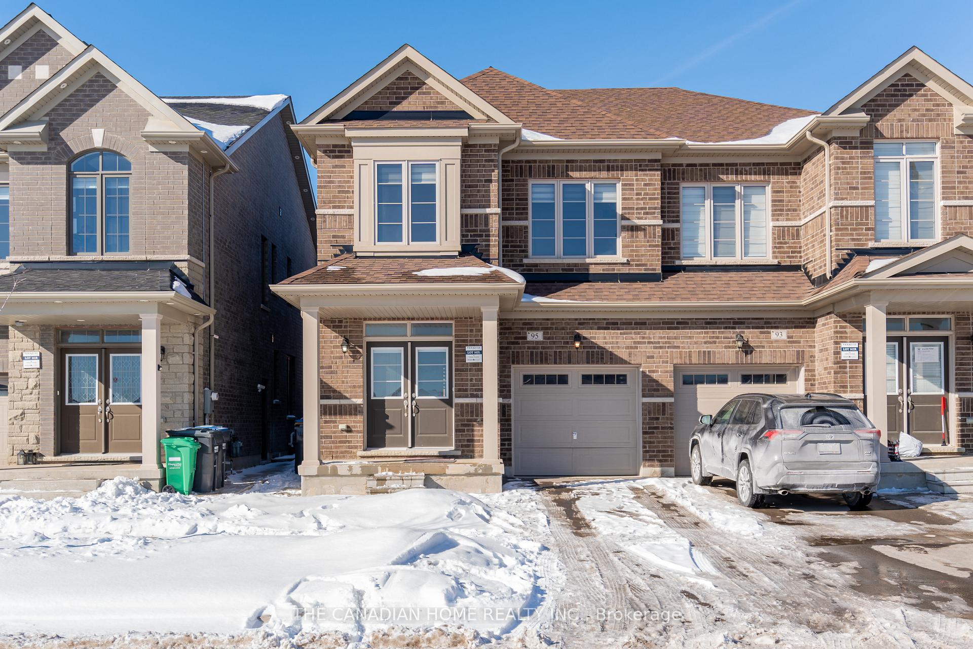 Front of 95 Cobriza Crescent
