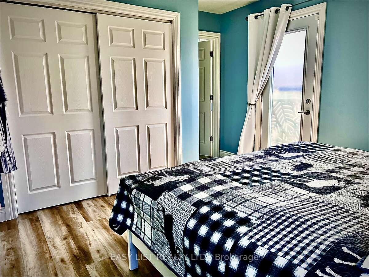 Photo 15 of 35 Algonquin Road, Cochrane — HOMEH