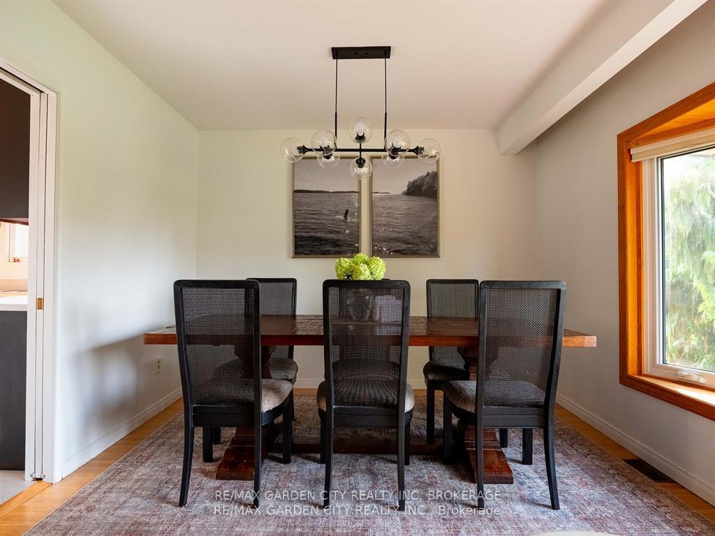 Photo 7 of 15 Rosemount Avenue, St. Catharines, Vine/Linwell — HOMEH