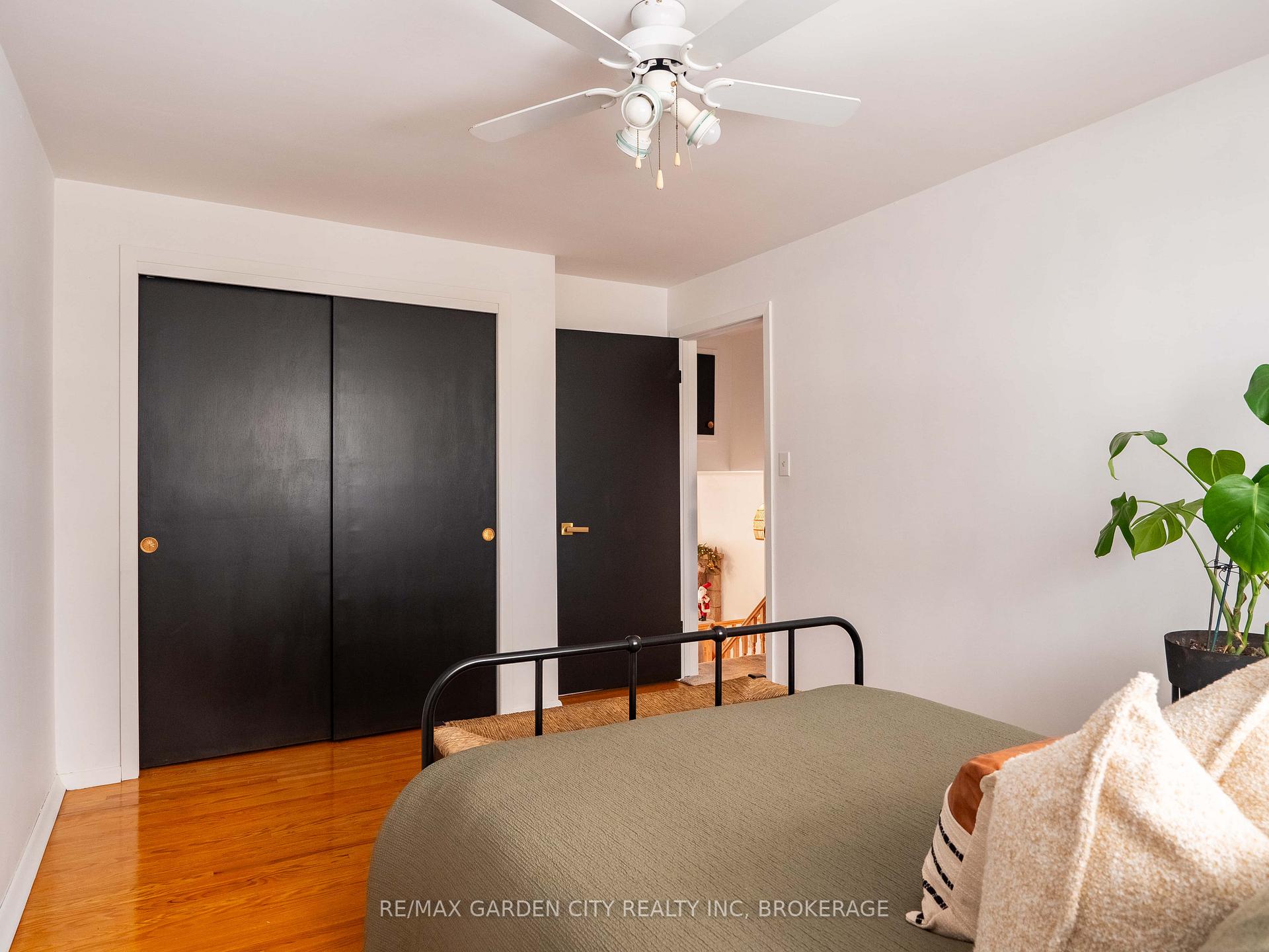 Photo 14 of 15 Rosemount Avenue, St. Catharines, Vine/Linwell — HOMEH