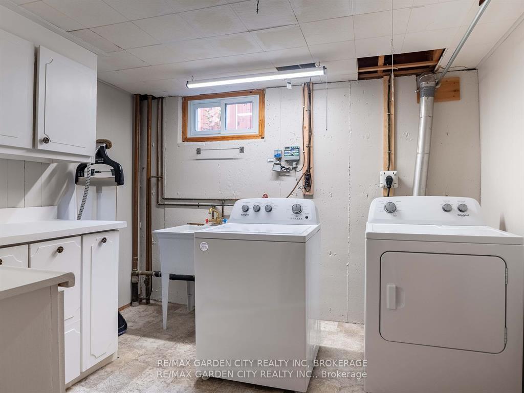 Photo 25 of 15 Rosemount Avenue, St. Catharines, Vine/Linwell — HOMEH