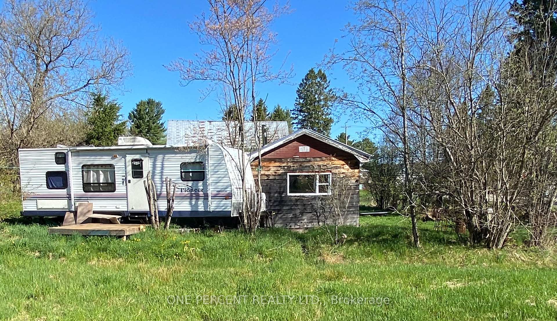 Photo 8 of 68 Sparks Street, Magnetawan — HOMEH