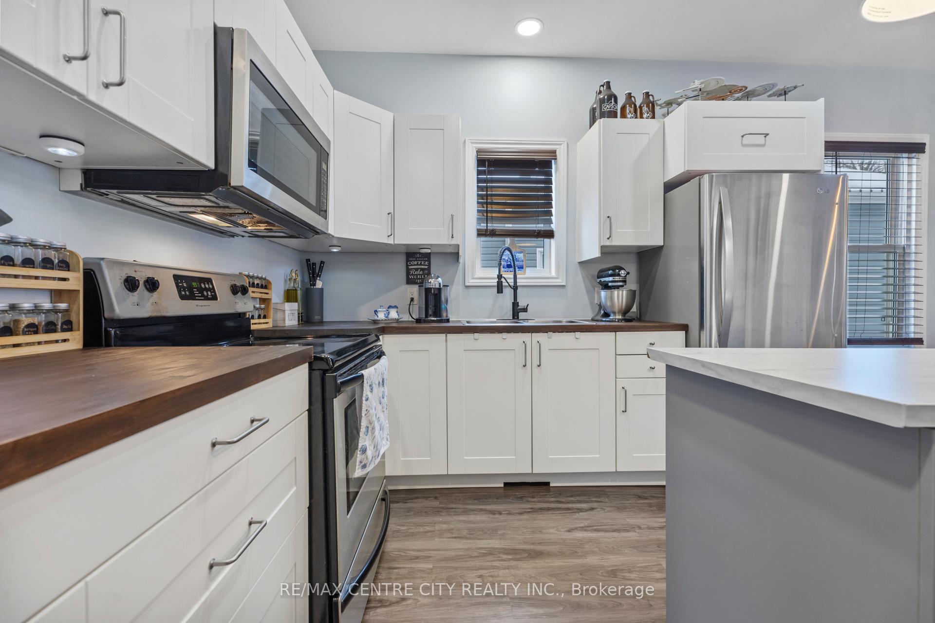 Photo 27 of 45 Arthur Avenue, St. Thomas — HOMEH