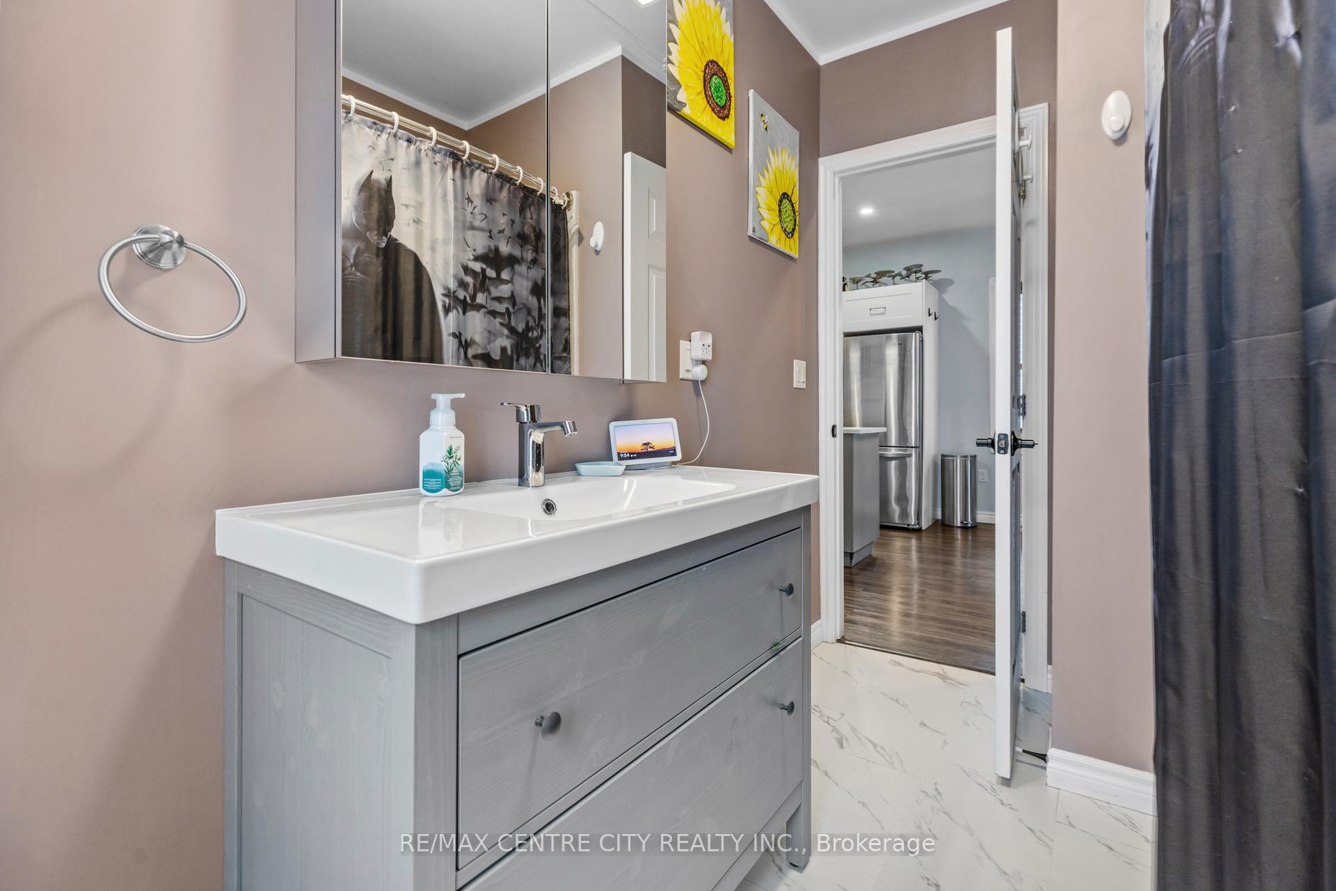 Photo 33 of 45 Arthur Avenue, St. Thomas — HOMEH