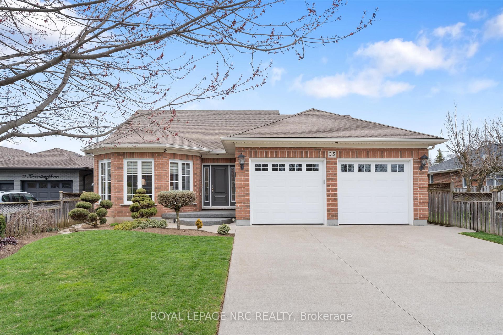 Photo 1 of 25 Kenworth Drive, St. Catharines, Carlton/Bunting — HOMEH