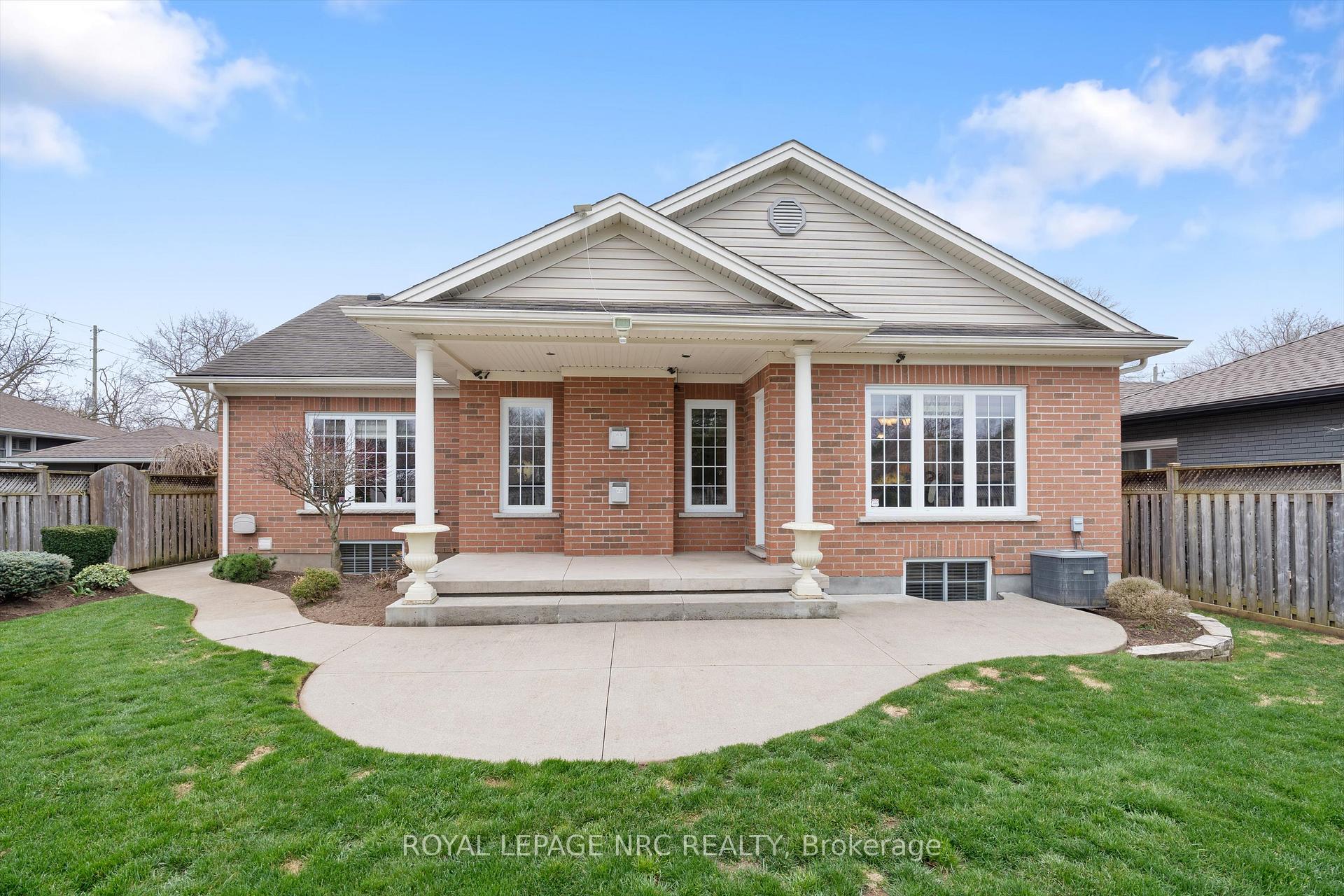 Photo 53 of 25 Kenworth Drive, St. Catharines, Carlton/Bunting — HOMEH